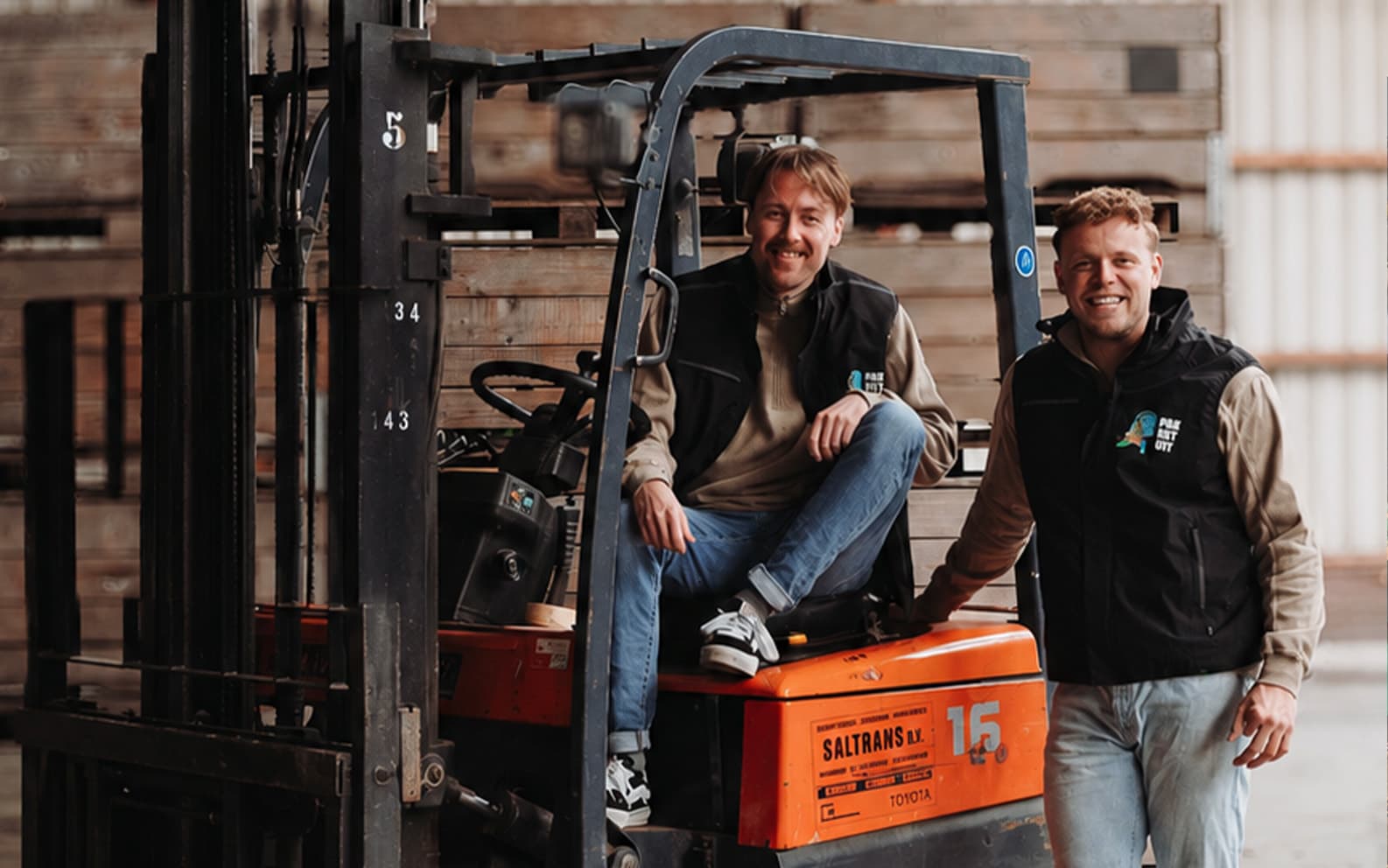 Onze visie op impact kerstpakketten Sven en Wessel van Pak Het Uit bij impact kerstpakketten